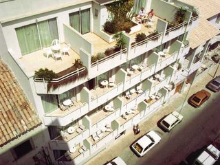 Daina Apartments